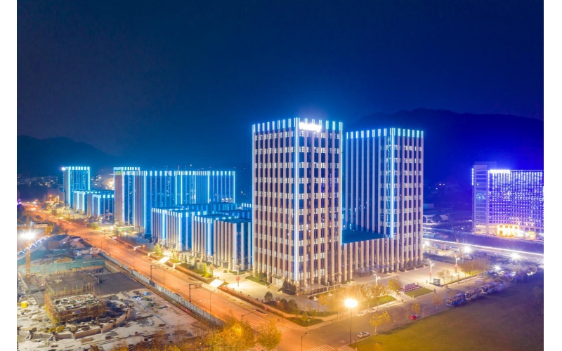 樓體亮化工程探秘：不僅僅是照明，還有這些背后的精彩